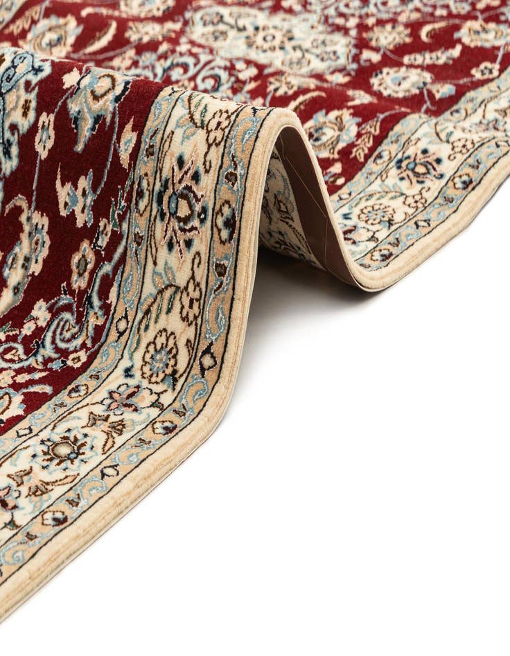 Detail image of  2' 7 x 13' 4 Nain Runner Rug