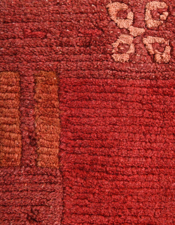Detail image of  2' 3 x 4' 7  Hand Knotted Nepal Wool Runner Rug