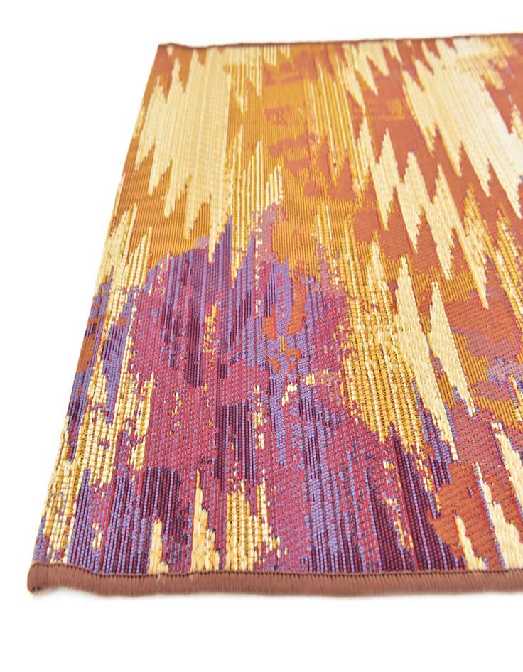 Detail image of  2' x 6'  Washable Modern Indoor / Outdoor Runner Rug
