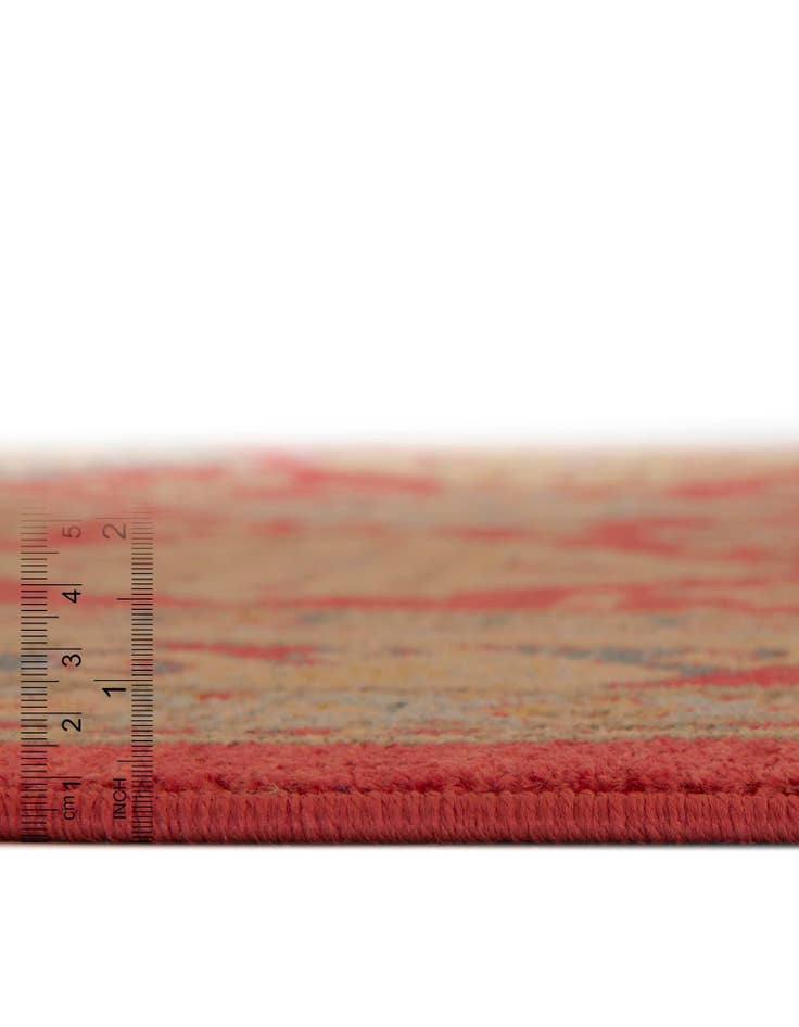 Detail image of  2' 7 x 10' Sara Runner Rug
