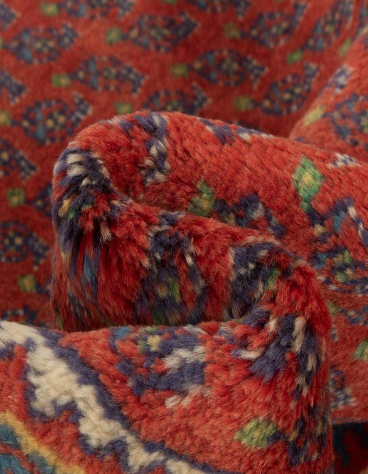 Detail image of  3' 5 x 10' 4  Hand Knotted Sarough Mir Persian Wool Runner Rug