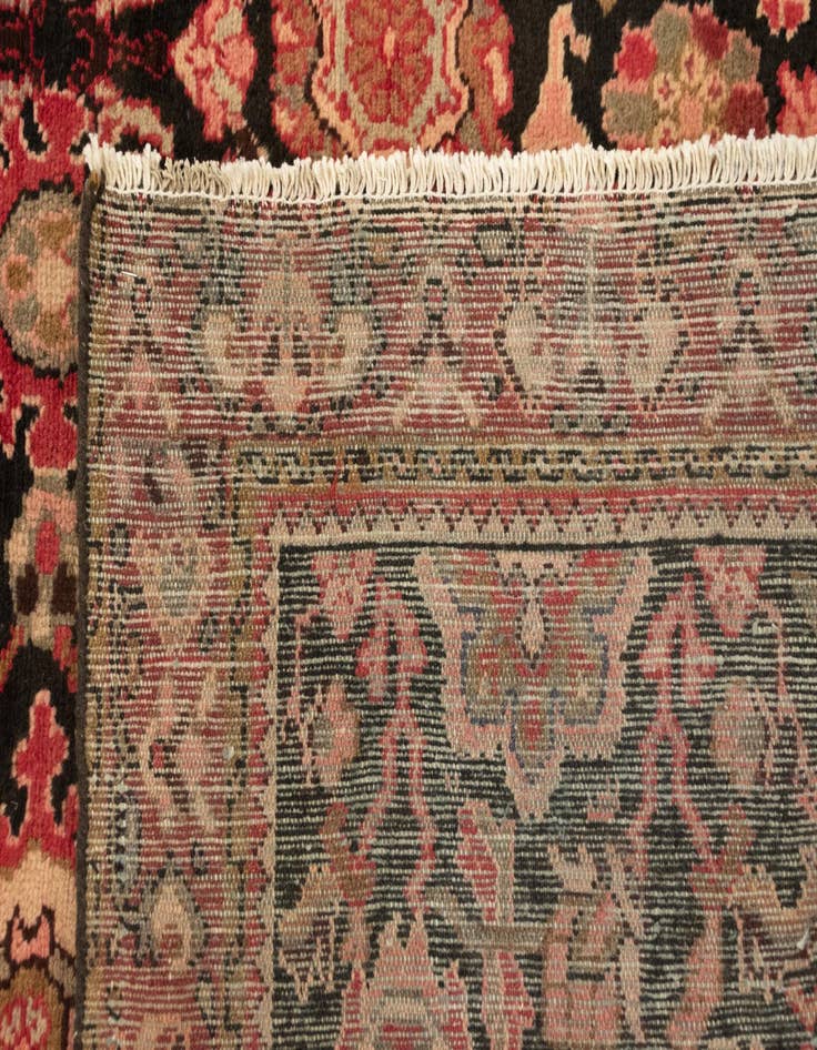 Detail image of  4' 2 x 9' 6 Sarough Wool Runner Rug