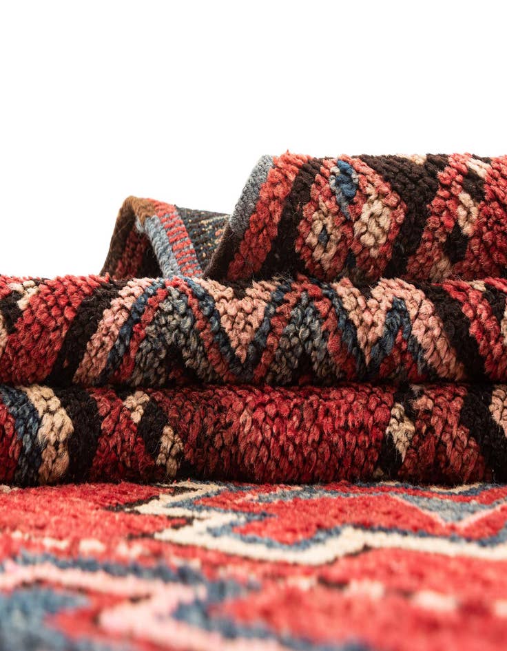 Detail image of  3' 10 x 8' 7  Hand Knotted Shiraz Persian Wool Runner Rug