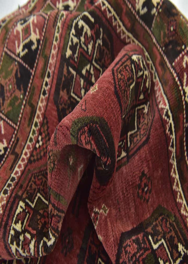 Detail image of rug