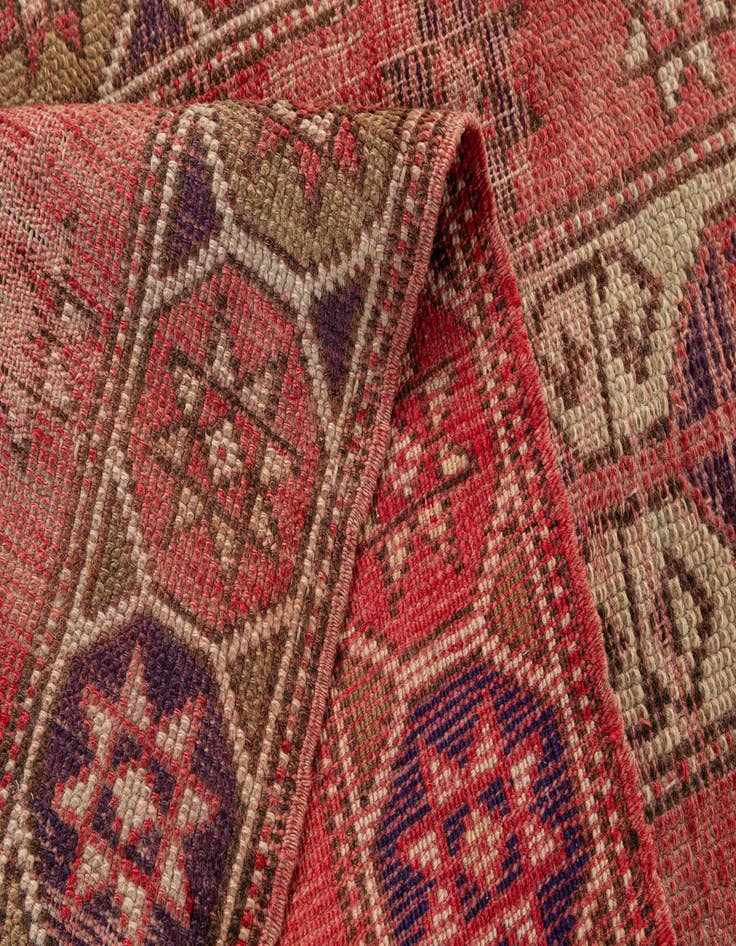 Detail image of  2' 1 x 7' 8  Hand Knotted Shiraz Wool Runner Rug