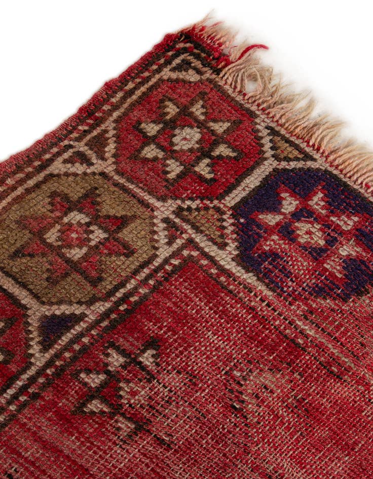 Detail image of  2' 1 x 7' 8  Hand Knotted Shiraz Wool Runner Rug