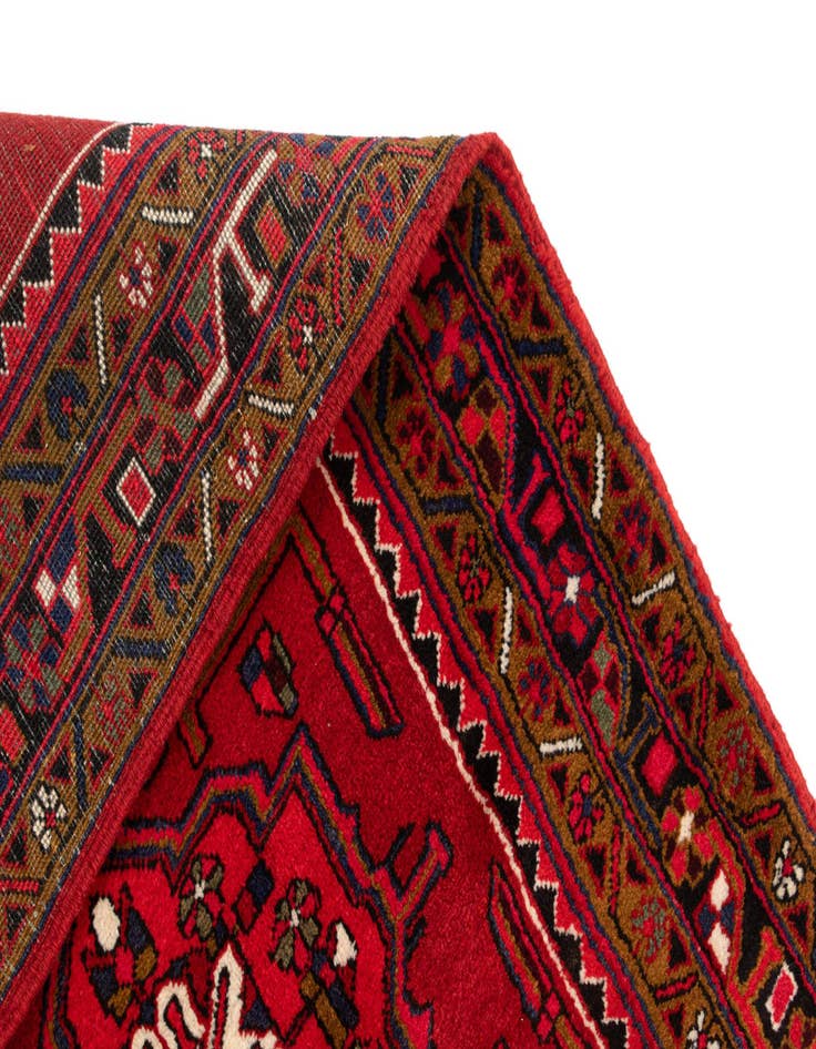 Detail image of  3' 10 x 11' 1 Sirjan Wool Runner Rug