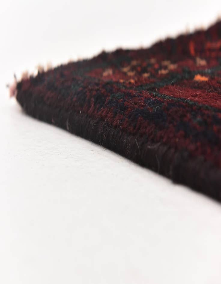 Detail image of  4' 8 x 12' 4  Hand Knotted Sirjan Persian Wool Runner Rug