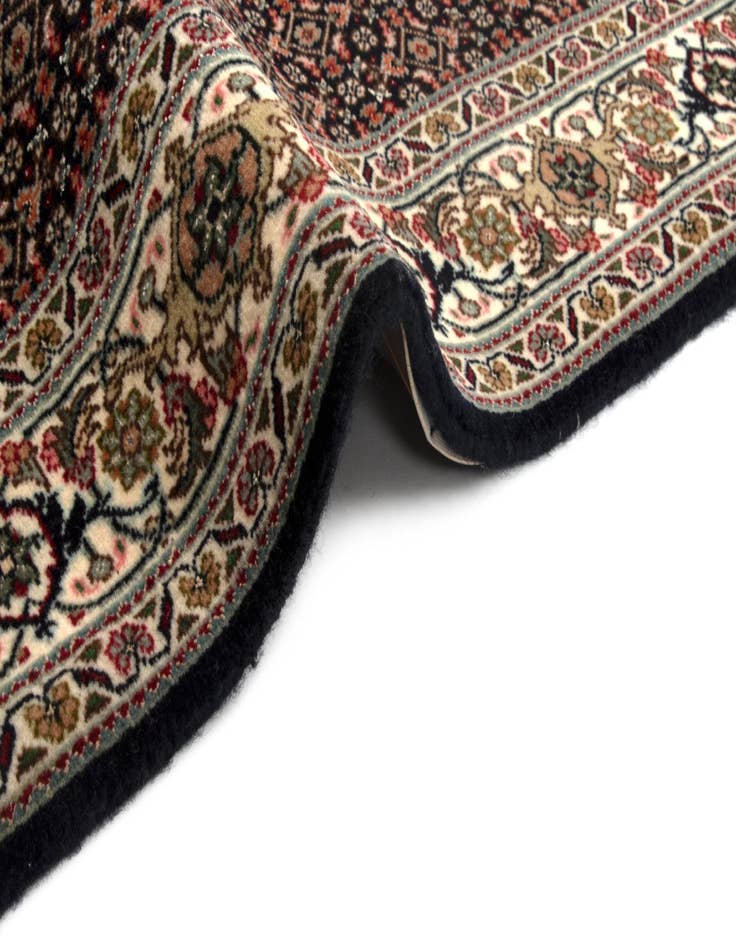 Detail image of  2' 8 x 6' 5 Tabriz Mahi Runner Rug