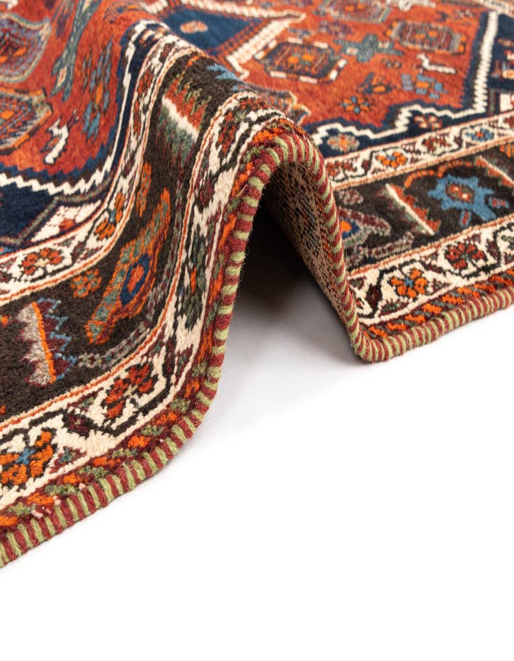 Detail image of  3' 11 x 5' 2 Afshar Square Rug