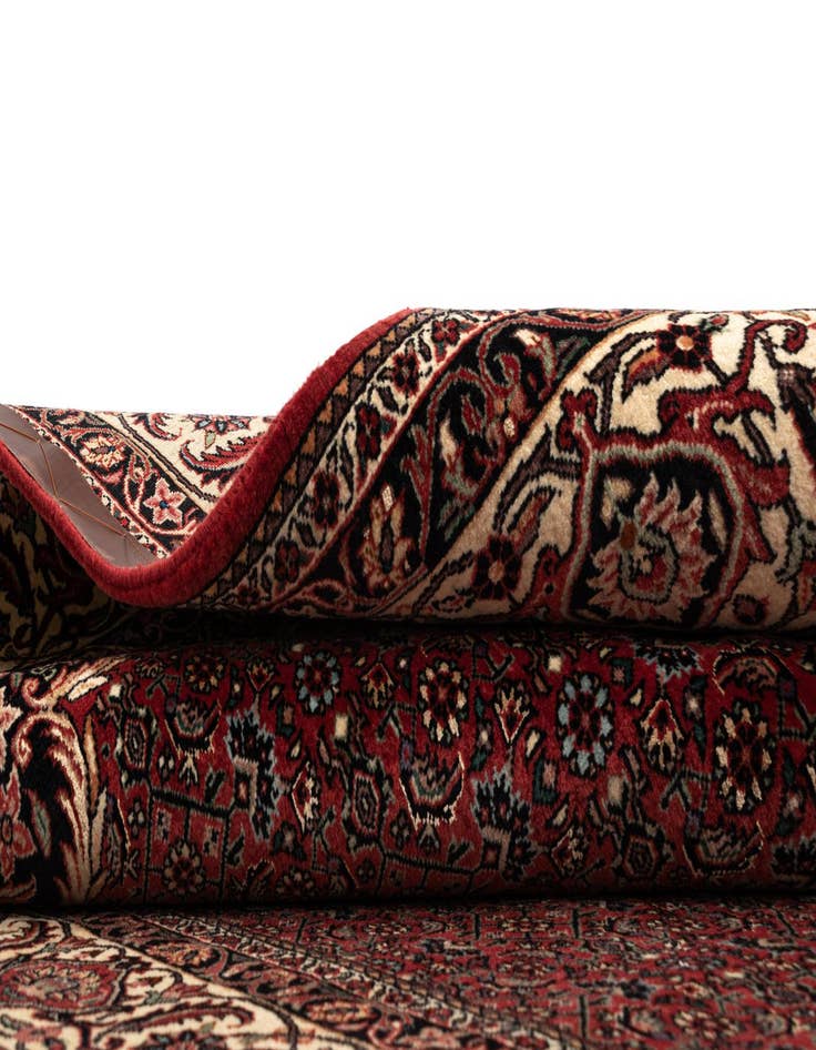 Detail image of  6' 8 x 6' 9 Bidjar Wool Square Rug