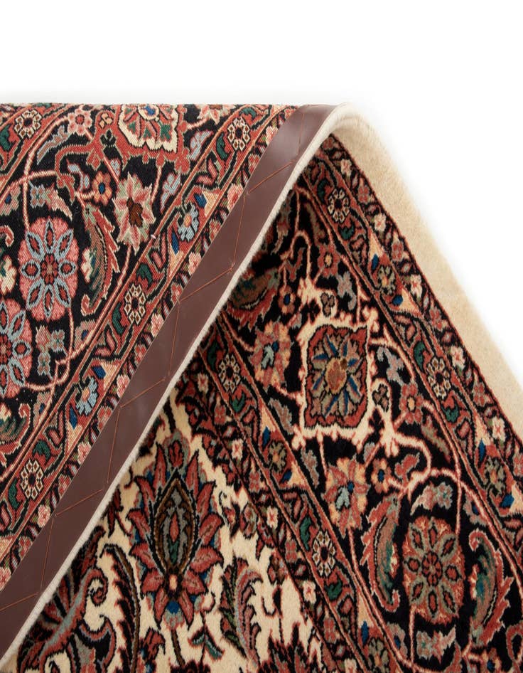 Detail image of  6' 8 x 6' 9 Bidjar With Silk Square Rug