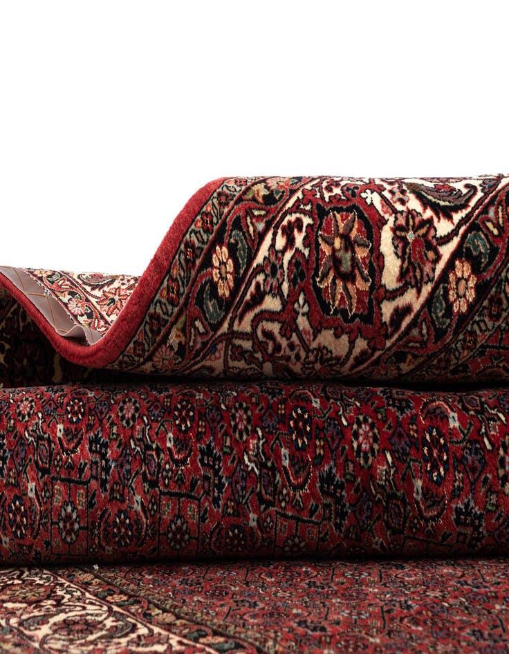 Detail image of  6' 9 x 6' 10 Bidjar With Silk Square Rug