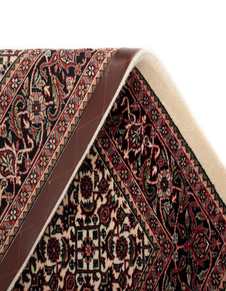 Detail image of  3' 2 x 3' 7 Bidjar With Silk Square Rug