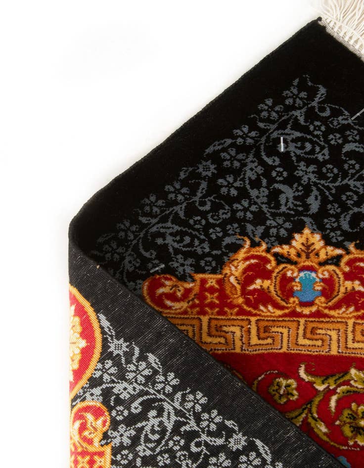 Detail image of  1' 6 x 1' 6 Ghom Silk Square Rug