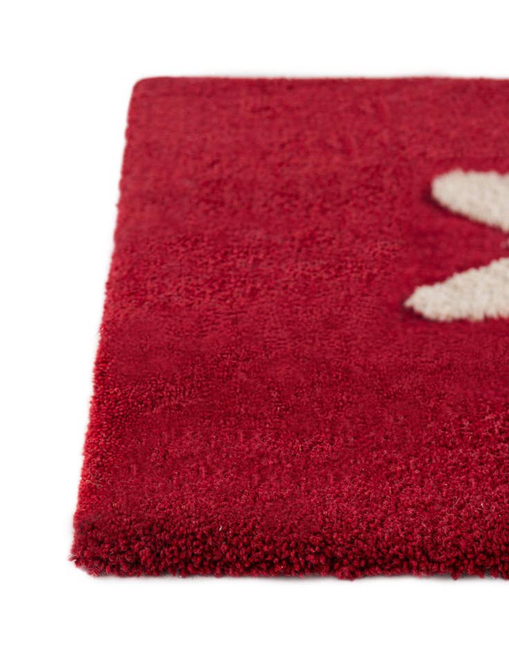 Detail image of  4' 1 x 4' 1 Handtufted Wool Square Rug