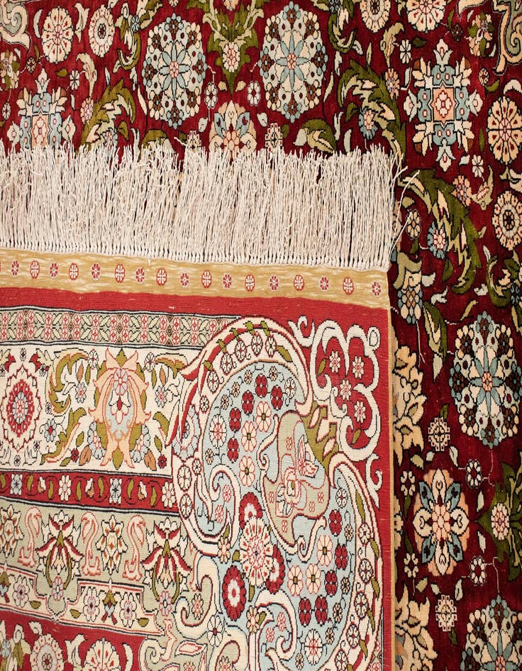 Detail image of  4' x 4' 1 Hereke Silk Square Rug