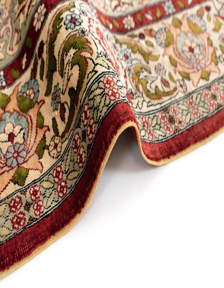 Detail image of  4' x 4' 1 Hereke Silk Square Rug