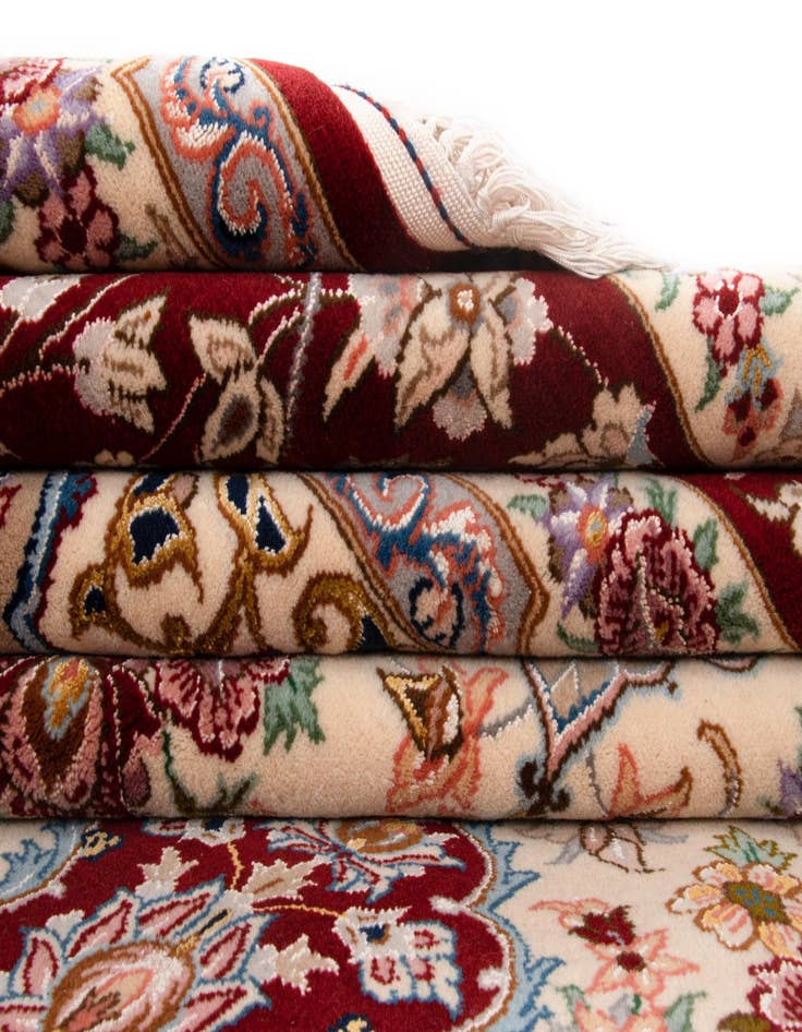 Detail image of  8' 3 x 8' 3 Isfahan Square Rug