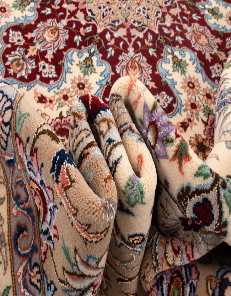 Detail image of  8' 3 x 8' 3 Isfahan Square Rug