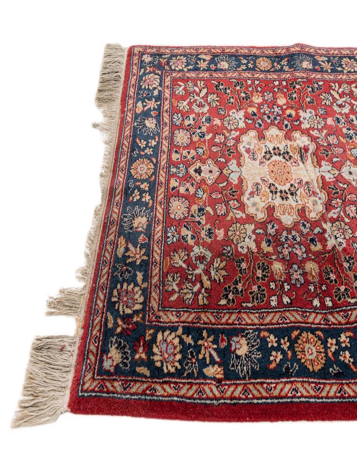 Detail image of  2' 11 x 2' 11  Hand Knotted Kashan Wool Square Rug