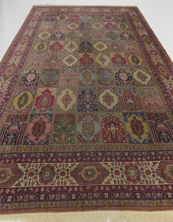 Detail image of  11' 6 x 13' 5  Hand Knotted Kashmir Wool Square Rug