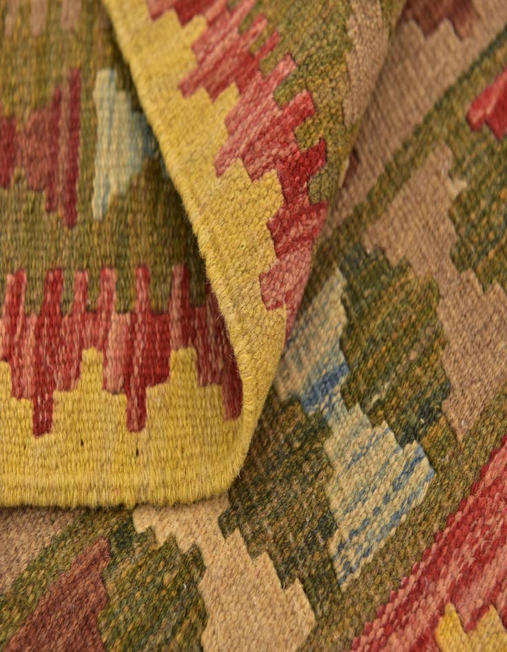 Detail image of  3' x 3' 9  Hand Woven Kilim Maymana Wool Square Rug