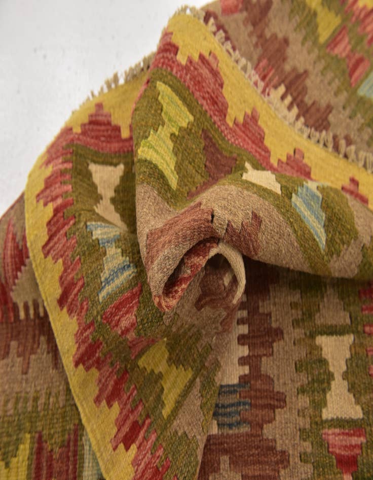 Detail image of  3' x 3' 9  Hand Woven Kilim Maymana Wool Square Rug