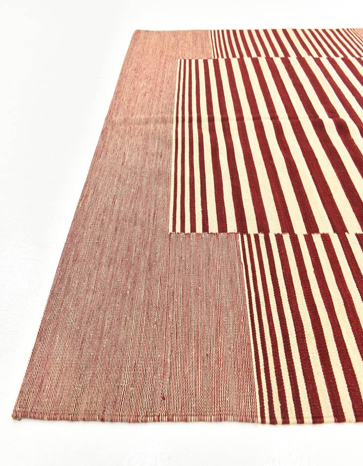 Detail image of  6' x 7' 5  Hand Woven Kilim Modern Wool Square Rug