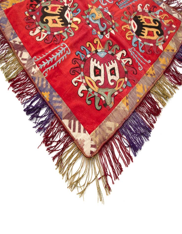 Detail image of  1' 7 x 1' 10 Lakai Square Rug