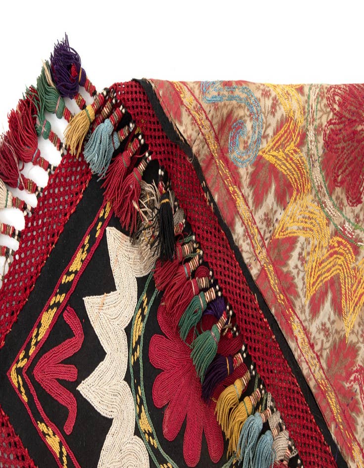 Detail image of  1' 10 x 1' 11 Lakai Square Rug