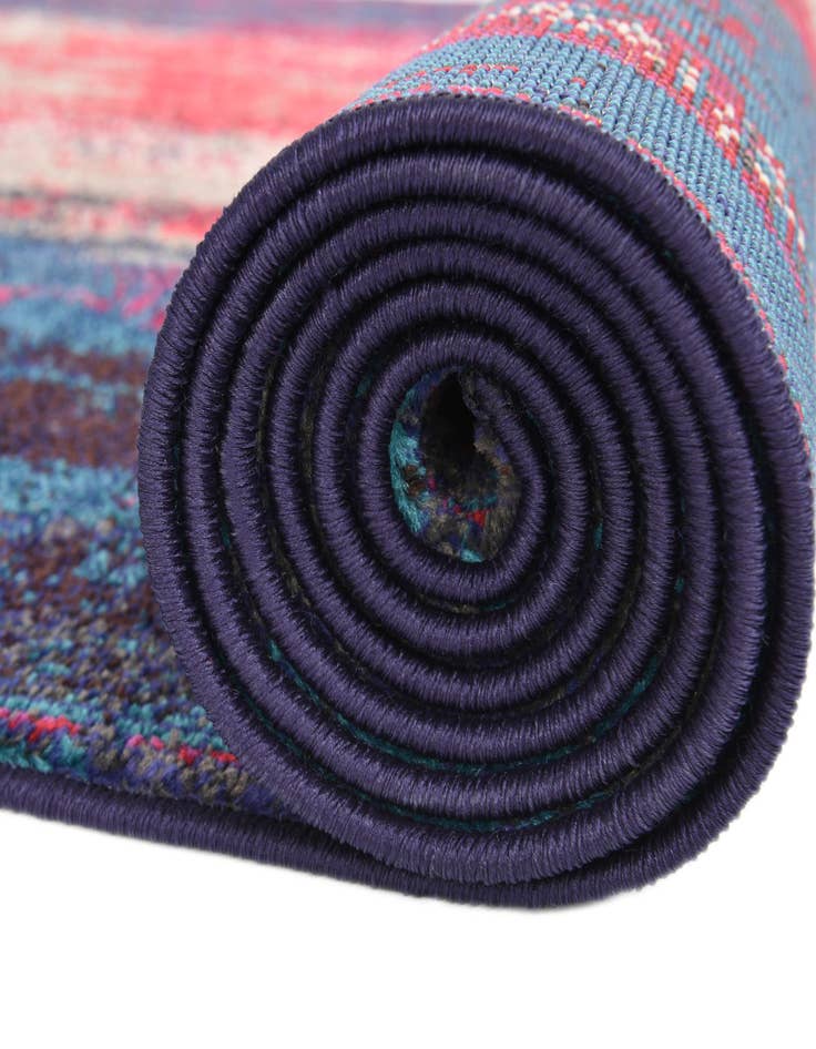 Detail image of  8' x 8'  Washable Sevilla Square Rug