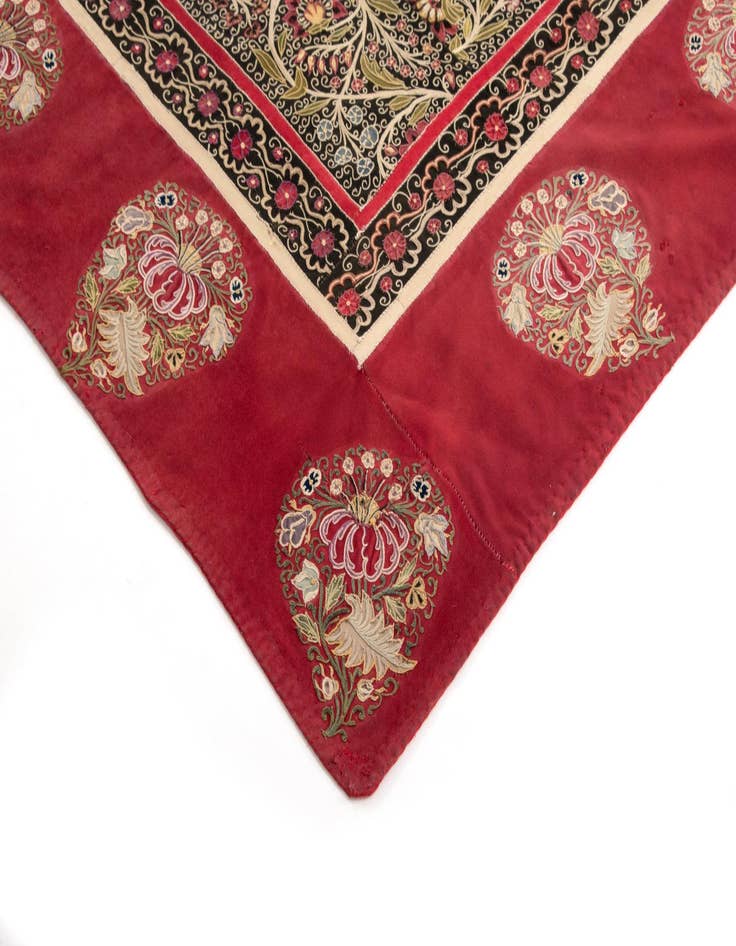 Detail image of  6' 2 x 6' 3 Suzani Square Rug