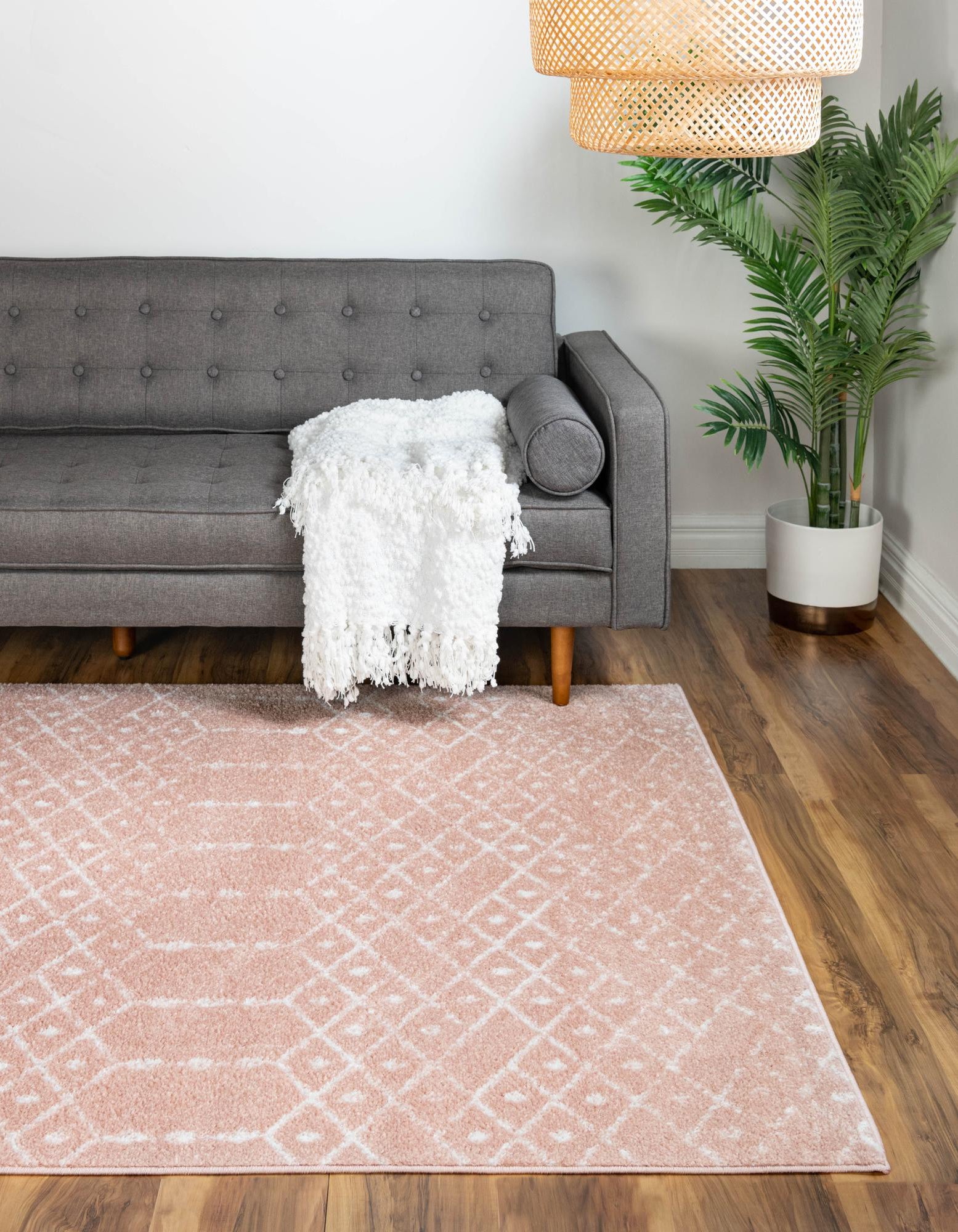Rose Pink 5' 3 x 8' Paxon Trellis Rug | Rugs.com