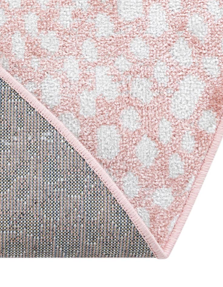 Detail image of  3' 3 x 3' 3 Kamala Washable Round Rug