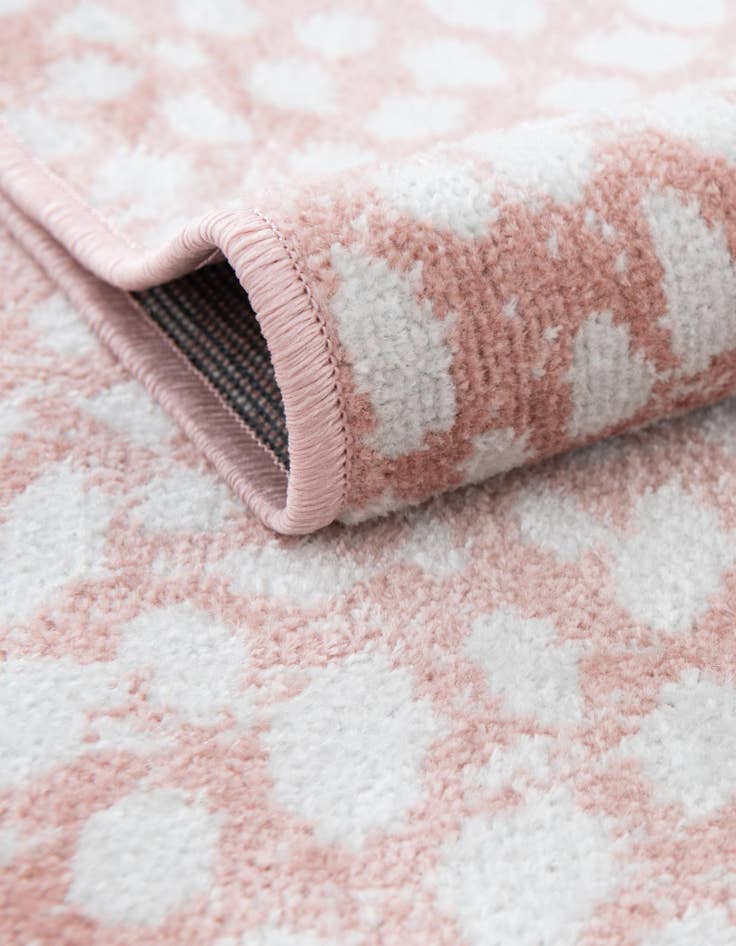 Detail image of  7' 10 x 7' 10 Kamala Washable Square Rug