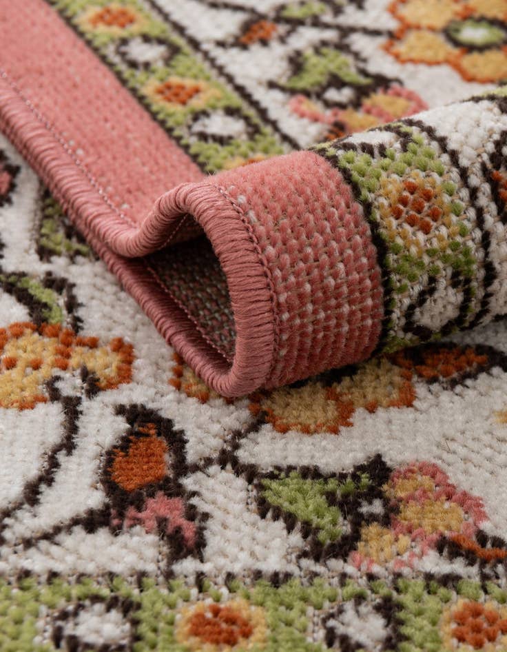 Detail image of  9' x 12' Lucerne Rug