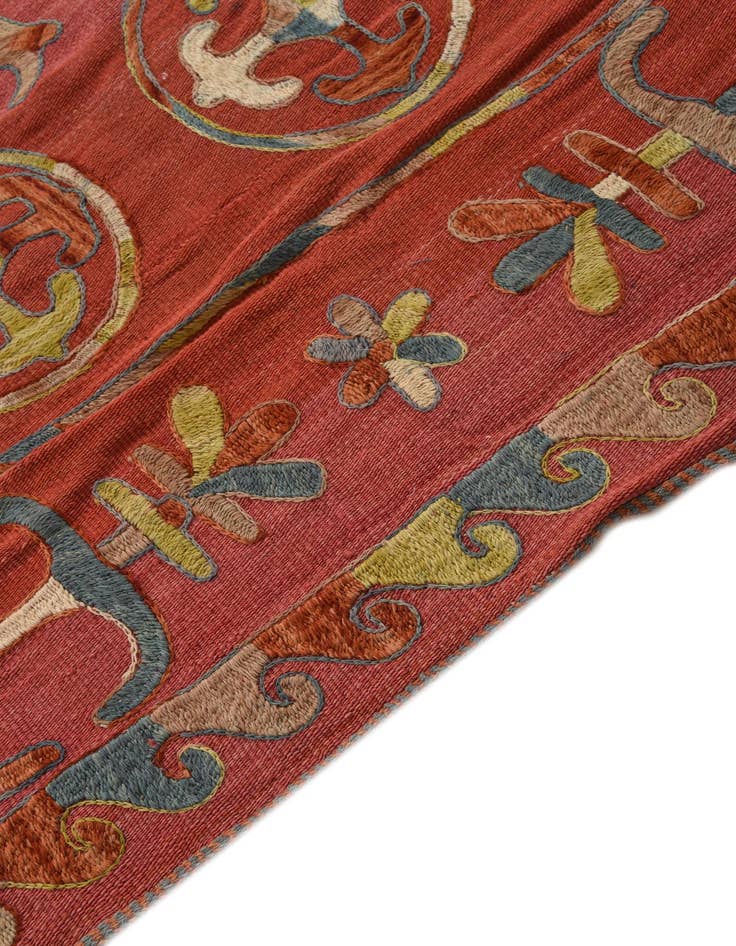 Detail image of  5' 7 x 6' 6  Hand Woven Kilim Suzani Wool Rug