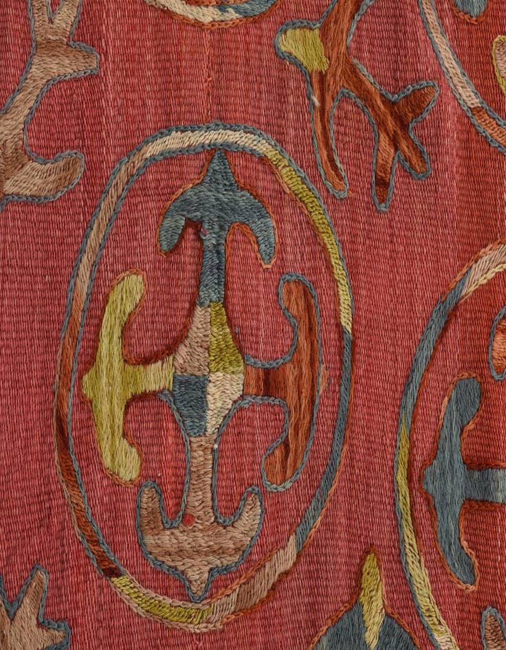 Detail image of  5' 7 x 6' 6  Hand Woven Kilim Suzani Wool Rug