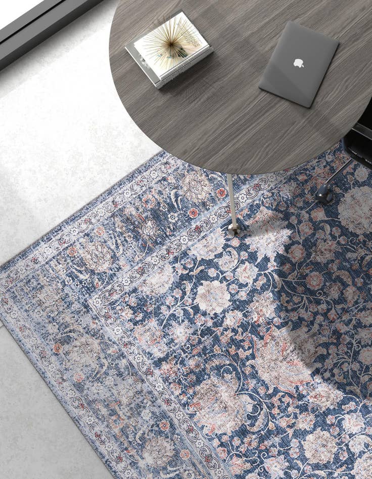 Detail image of  4' x 6' Yara Rug