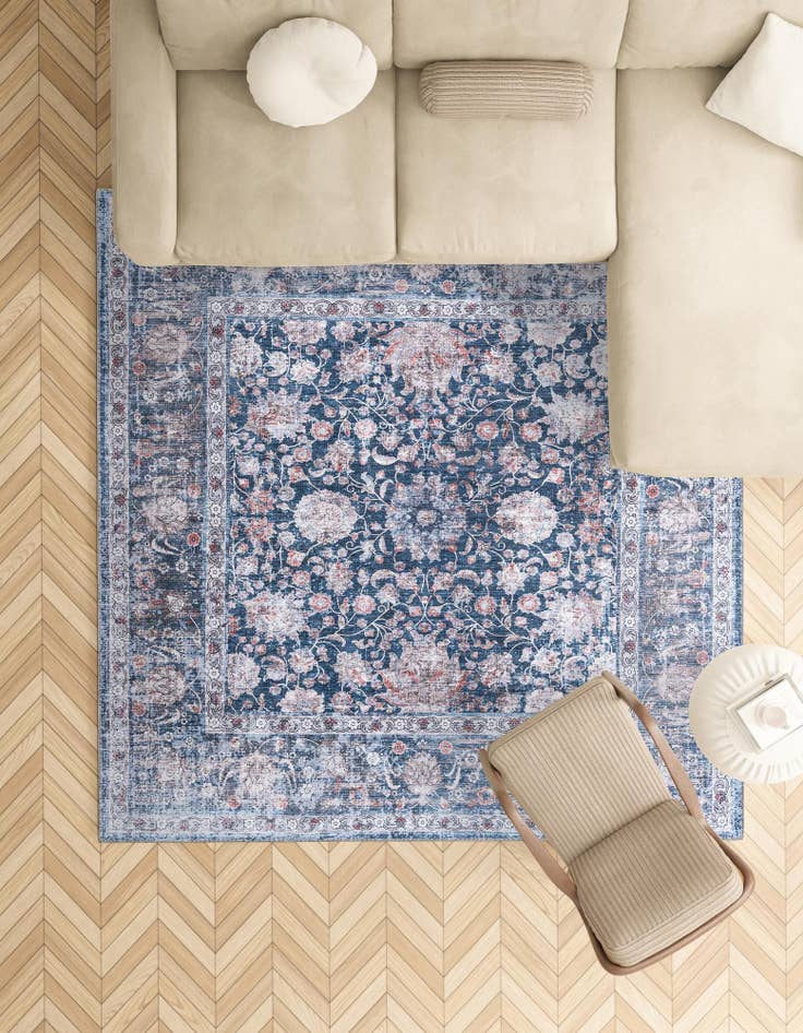 Detail image of  7' 10 x 7' 10 Yara Square Rug