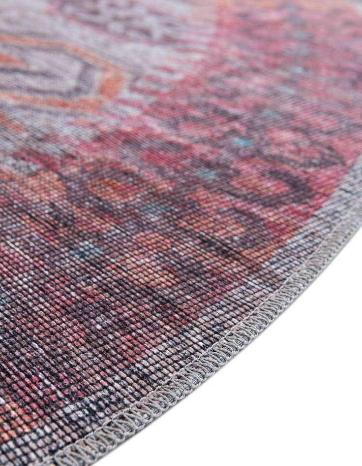 Detail image of  3' 3 x 3' 3  Washable Sisu Round Rug