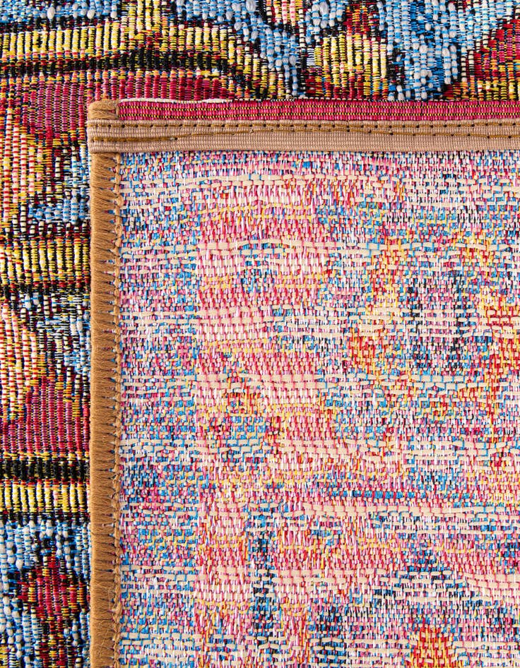 Detail image of  10' x 10'  Washable Traditional Indoor / Outdoor Square Rug