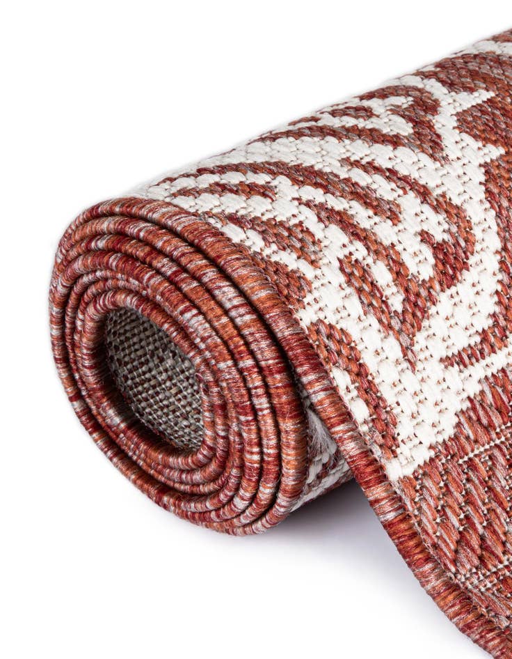 Detail image of  7' 10 x 7' 10  Washable Coastal Indoor / Outdoor Round Rug