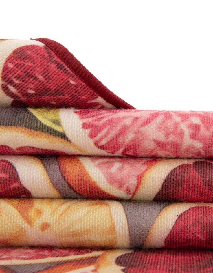 Detail image of  2' x 3' 1  Washable Jill Zarin Caribbean Indoor / Outdoor Oval Rug