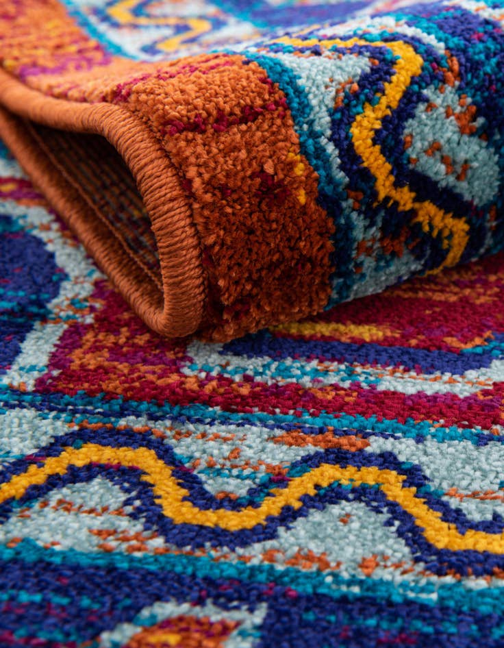 Detail image of  7' 10 x 7' 10 Calypso Round Rug