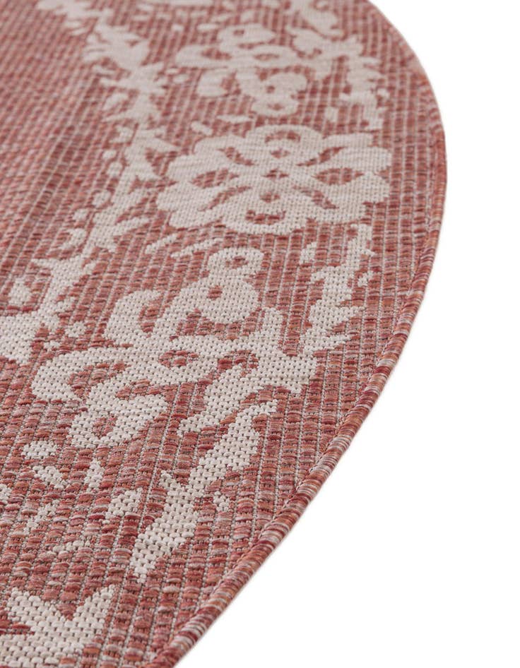 Detail image of  2' 2 x 3' 7  Washable Traditional Indoor / Outdoor Hearth Rug