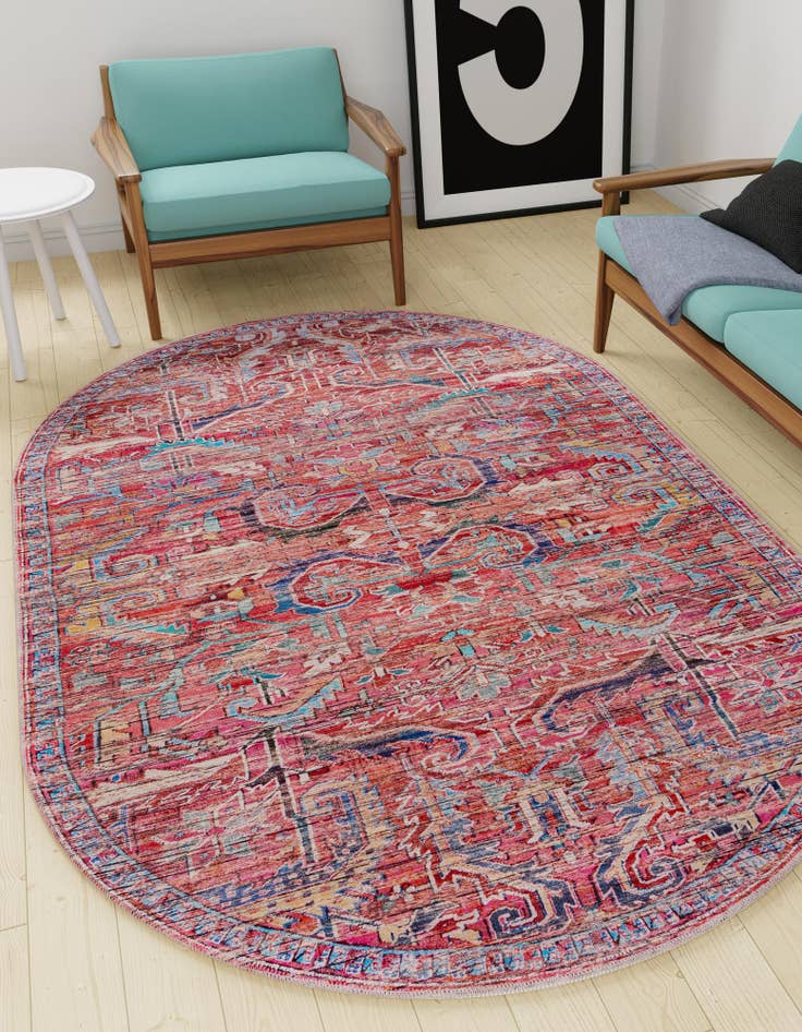 Detail image of  2' x 3'  Washable Maahru Oval Rug