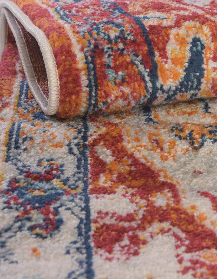 Detail image of  7' 10 x 10' Madeline Vintage Oval Rug