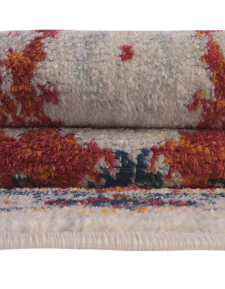 Detail image of  7' 10 x 10' Madeline Vintage Oval Rug